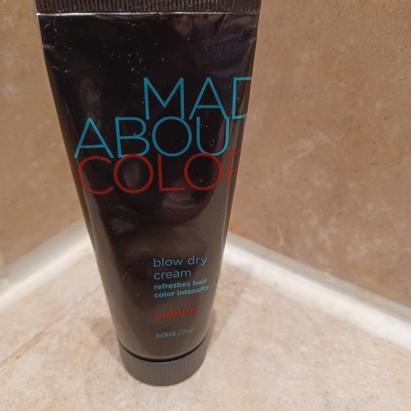 Blow Dry Creme - Picture 1 of 1
